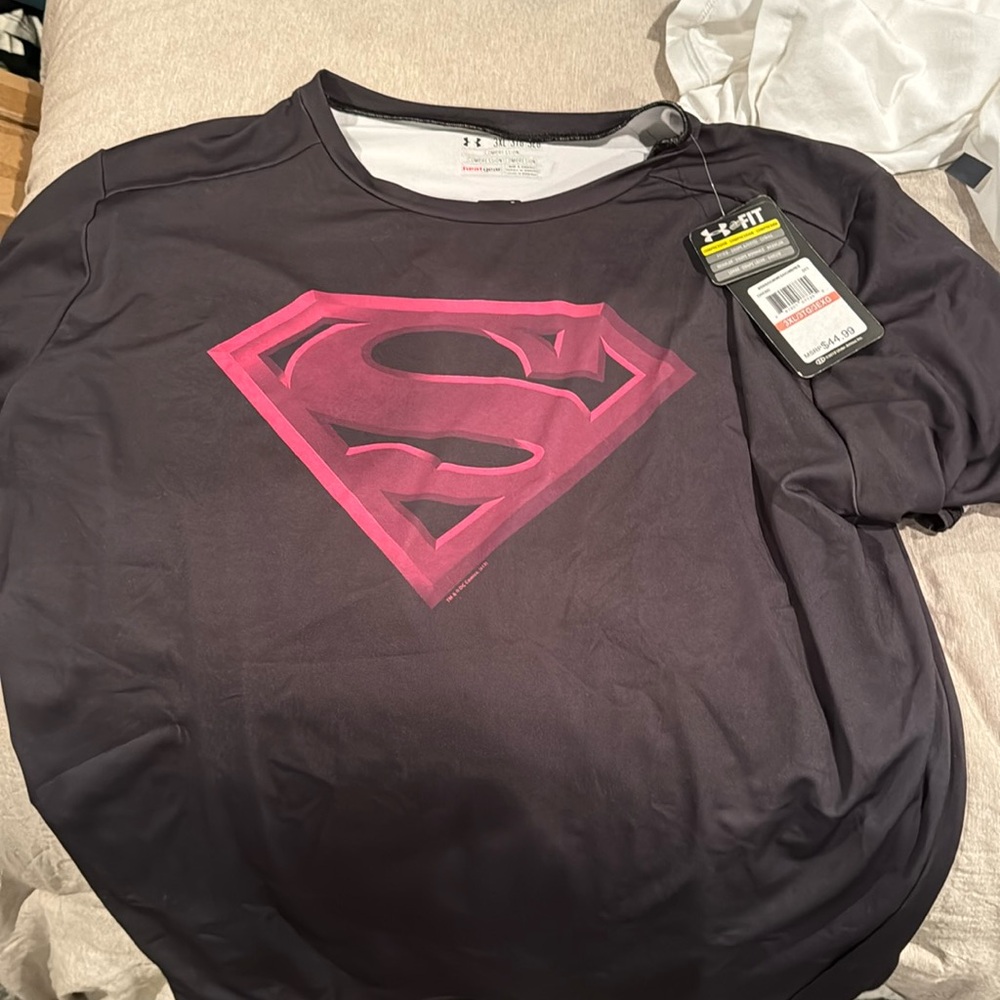 Men’s under armor compression Superman shirt
